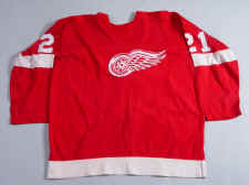 2001-02 Steve Yzerman Game-Used Red Wings Jersey w/MeiGray & Hockeytown  Authentics Letters (Many Repairs)