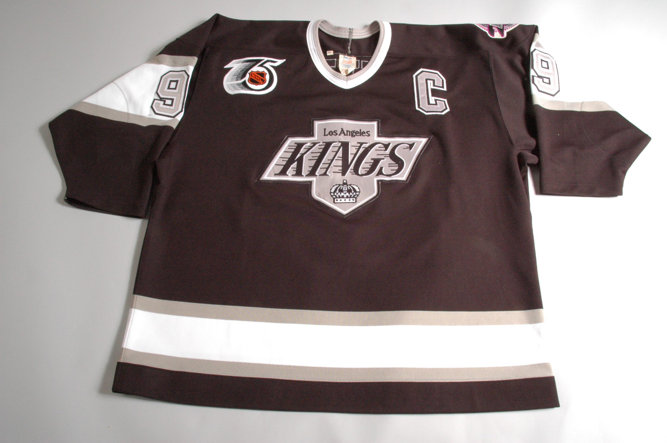 Wayne Gretzky Los Angeles Kings 1991 1992 Game Used Jersey - Game Used Only