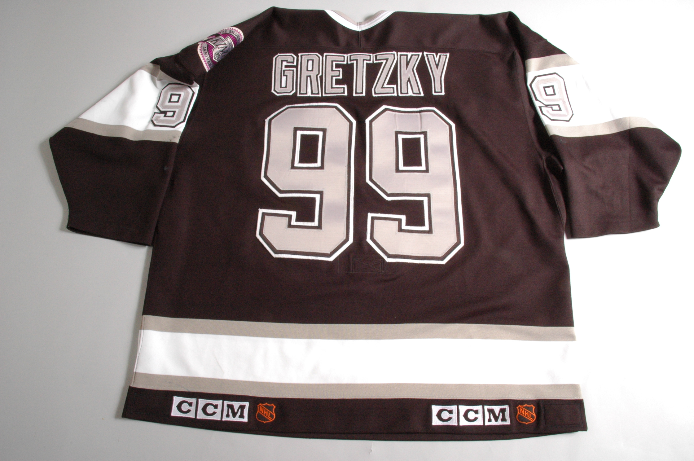 Wayne Gretzky Los Angeles Kings 1991 1992 Game Used Jersey - Game