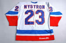 81-82 NYI Nystrom hm bk.jpg (1470031 bytes)