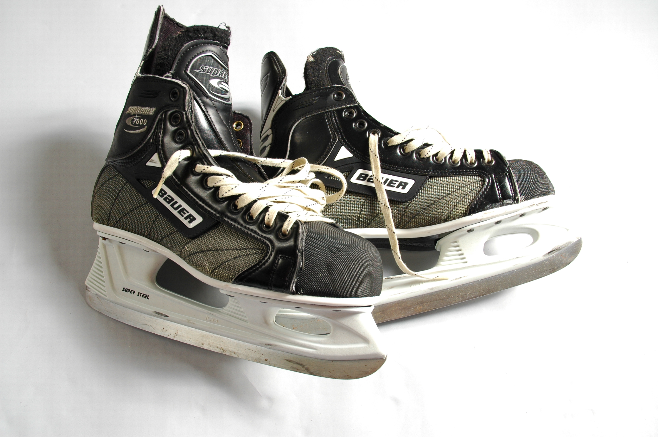 Bauer 7000 Skates